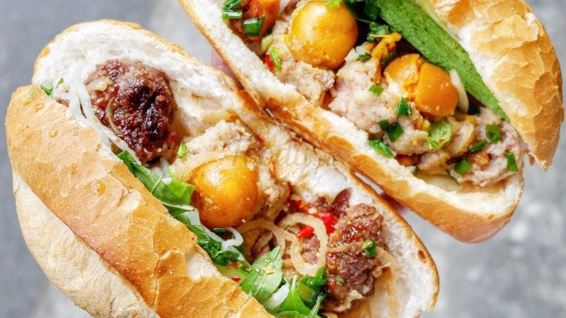 1 ổ bánh mì bao nhiêu calo? Ăn bánh mì có tăng cân không?