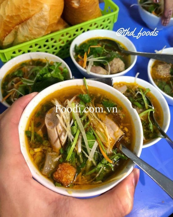 Top 20 Quán Bánh Mì Xíu Mại Nổi Tiếng Ở Đà Lạt