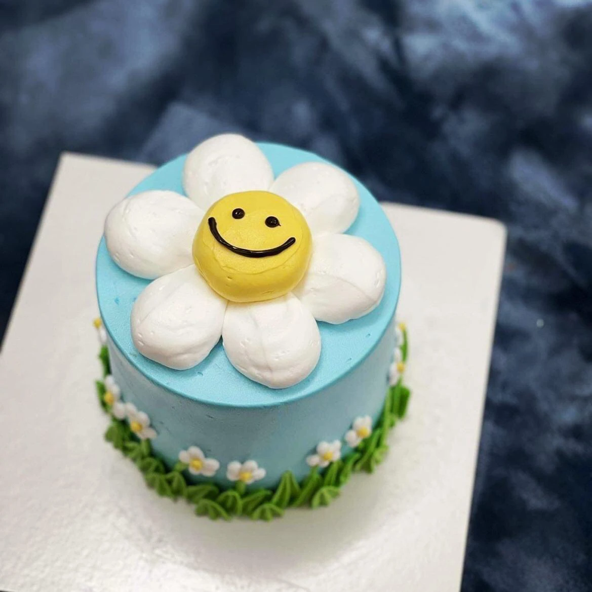 TÌM HIỂU VỀ BENTO CAKE MINI- LOẠI BÁNH SINH NHẬT ĐƯỢC ƯU CHUỘNG NHẤT HIỆN NAY