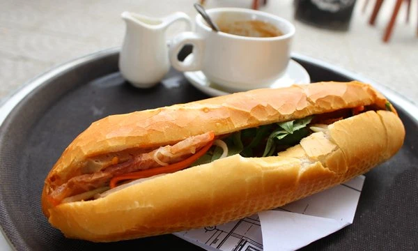 CÁCH LÀM BÁNH MÌ PATE NGON CHO BỮA SÁNG TẠI NHÀ | Le Chef