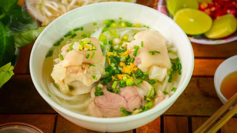 Du lịch Tây Ninh - thưởng thức đặc sản bánh canh Trảng Bàng