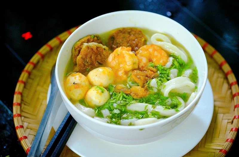 Cách nấu bánh canh chả cá chuẩn vị 3 miền