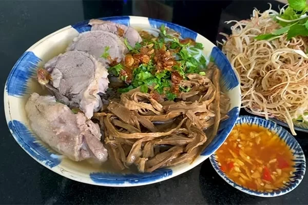 Trổ Tài Với Các Nấu Bún Măng Vịt Chinh Phục Cả Nhà